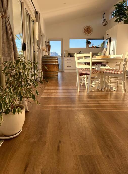 Holiday home Viola - Seaside Retreat *